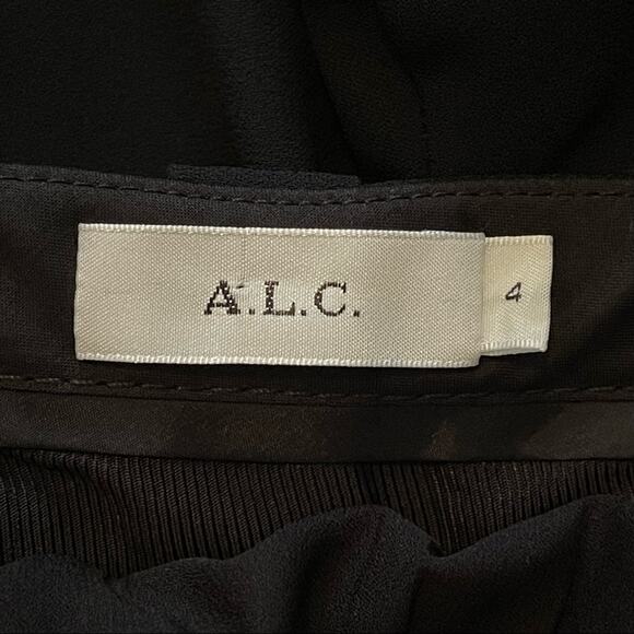 A.L.C. Bond Viscose Blend Black Short Size 4 - Picture 5 of 11